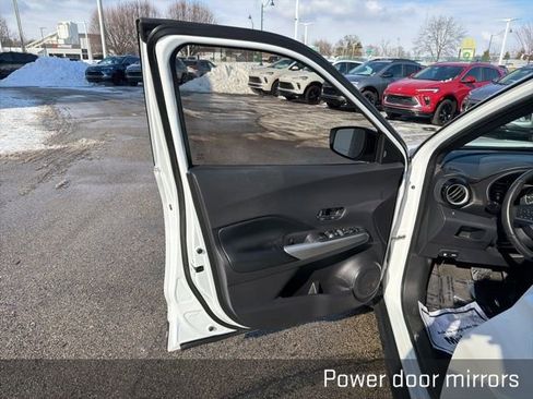 Used 2019 Nissan Kicks SR w/ SR Premium Package image 26