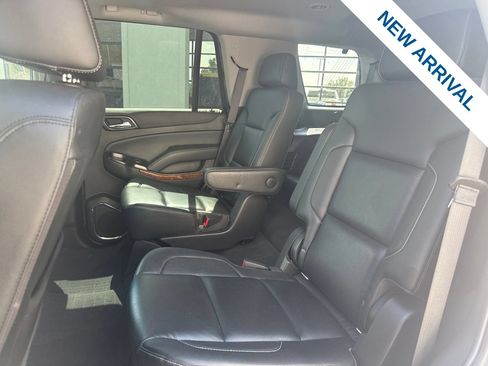 Used 2020 Chevrolet Tahoe Premier AWD/4WD image 12