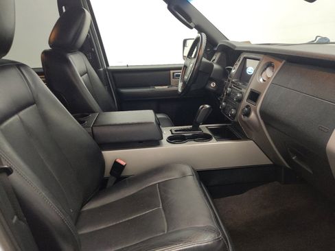 Used 2016 Ford Expedition EL XLT w/ Equipment Group 202A RWD image 21