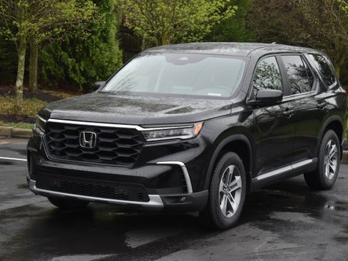 New 2025 Honda Pilot EX-L image 3