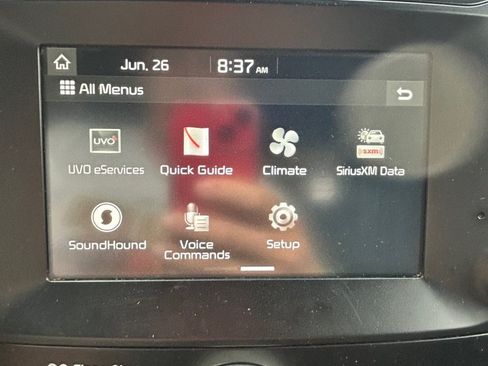 Used 2018 Kia Soul + FWD image 19