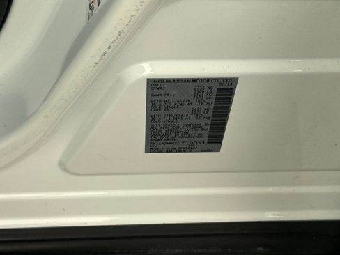 Used 2014 Nissan Pathfinder SL w/ Cargo Package image 19