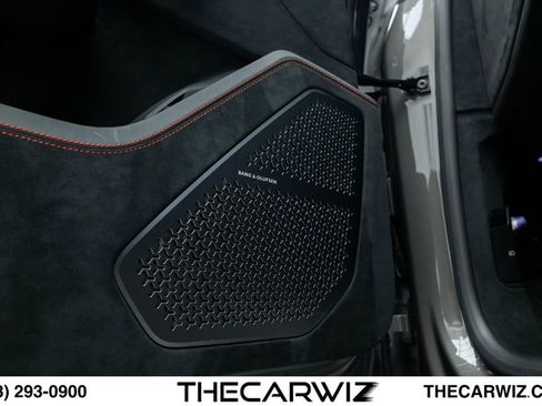 Used 2023 Lamborghini Urus Performante AWD/4WD image 46