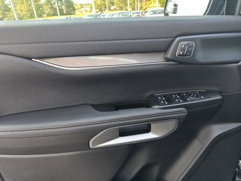 Used 2024 Ford Ranger Lariat w/ FX4 Off-Road Package image 10