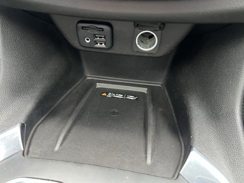 Used 2020 Chevrolet Traverse Premier w/ Redline Edition image 31