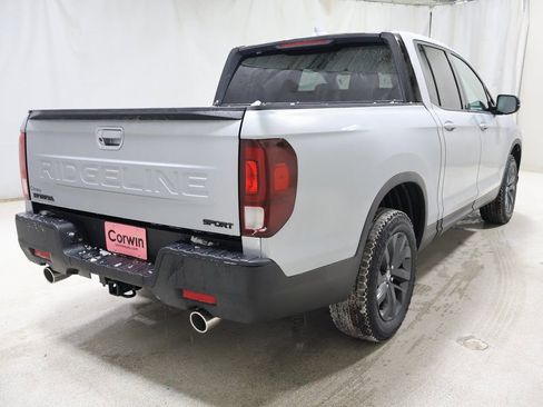 New 2026 Honda Ridgeline Sport image 4