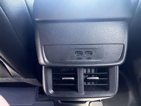 Used 2026 Chevrolet Equinox LT w/ Convenience Package II AWD/4WD image 15