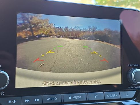 New 2025 Nissan Pathfinder SV image 23