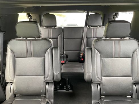 Used 2021 Chevrolet Tahoe RST w/ Luxury Package AWD/4WD image 21