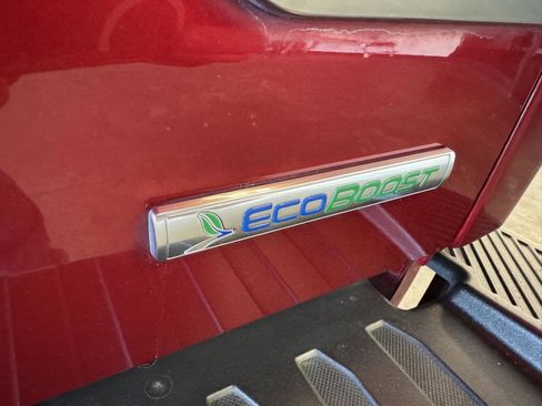 Used 2019 Ford F150 Platinum w/ Equipment Group 701A Luxury image 48