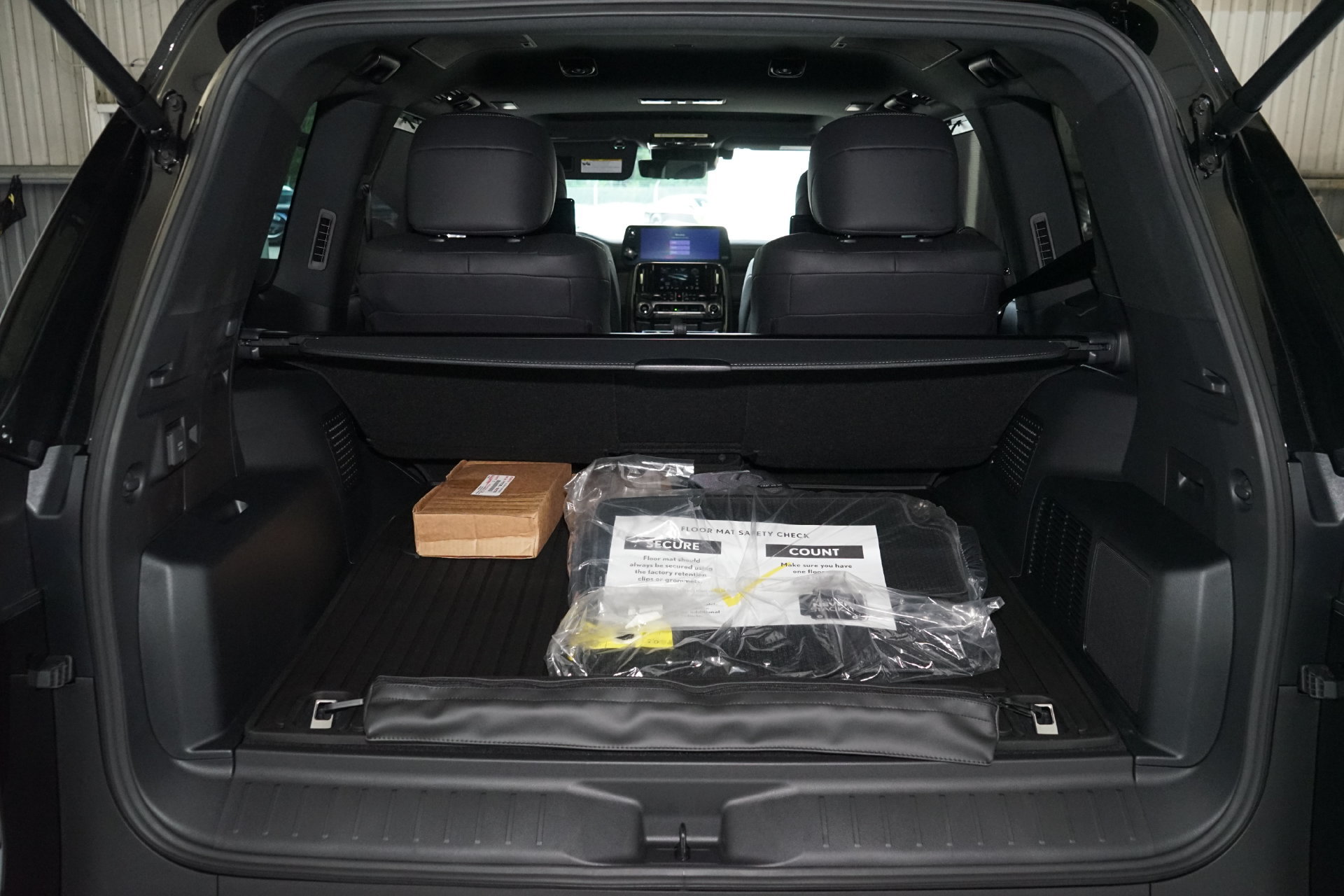 Used 2026 Lexus LX 700h Ultra Luxury AWD/4WD image 40