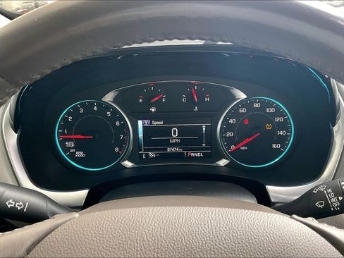 Used 2018 Chevrolet Traverse LT image 21