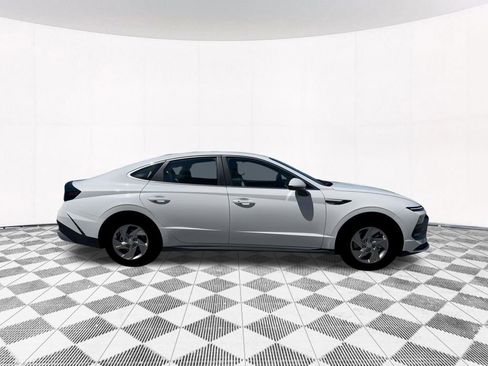 New 2026 Hyundai Sonata SE FWD image 14