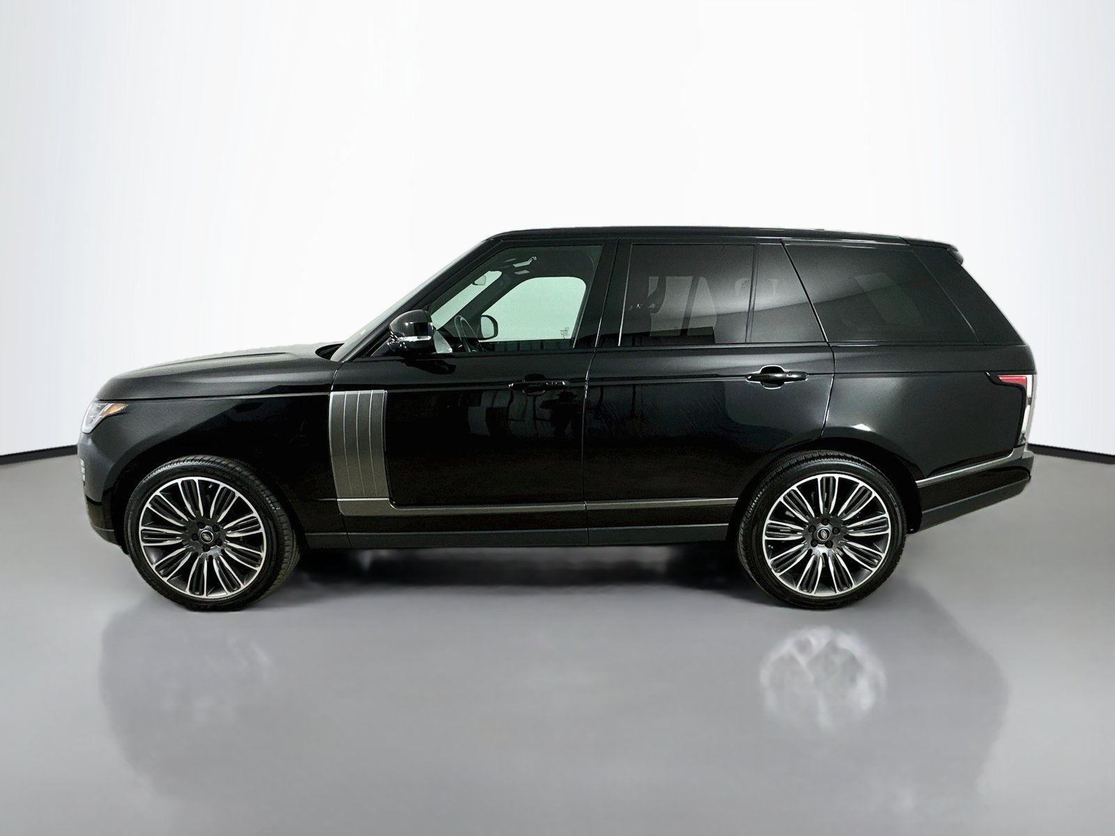 Used 2021 Land Rover Range Rover Westminster Edition AWD/4WD image 15