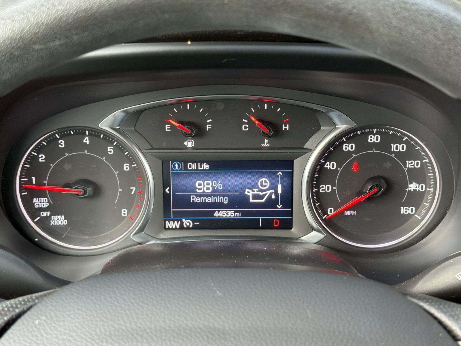 Used 2023 GMC Acadia SLE FWD image 23