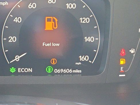 Used 2024 Honda Civic Touring image 20