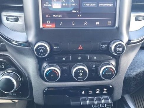 Used 2023 RAM 1500 Big Horn AWD/4WD image 9