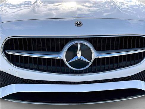 Used 2025 Mercedes-Benz C 300 Sedan image 30