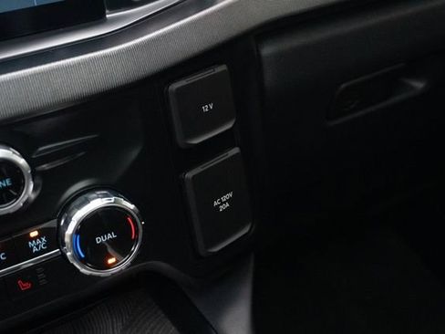 Used 2024 Ford F250 Platinum AWD/4WD image 35
