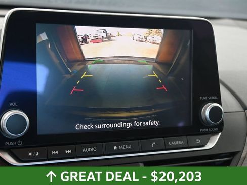 Used 2025 Nissan Altima 2.5 SV FWD image 27