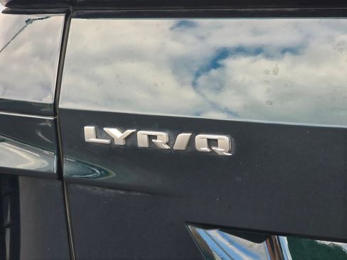Used 2024 Cadillac Lyriq Sport AWD/4WD image 33