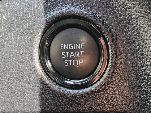 Used 2025 Toyota Tundra SR5 image 18