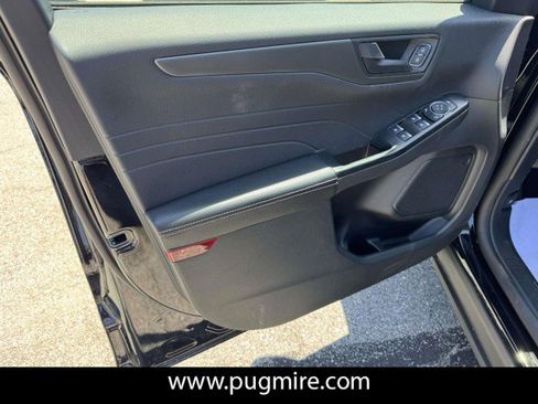 Used 2025 Ford Escape Active w/ Tech Pack #1 FWD image 10