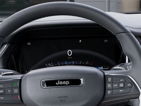 New 2026 Jeep Grand Cherokee Limited AWD/4WD image 17