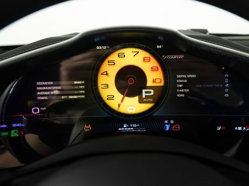 Used 2025 Ferrari Purosangue image 15