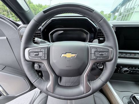 New 2026 Chevrolet Silverado 1500 High Country AWD/4WD image 15