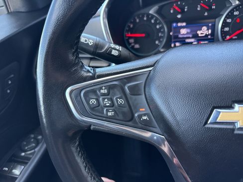 Used 2020 Chevrolet Equinox LT image 33