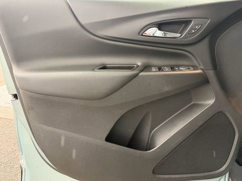 Used 2022 Chevrolet Equinox LT FWD image 21