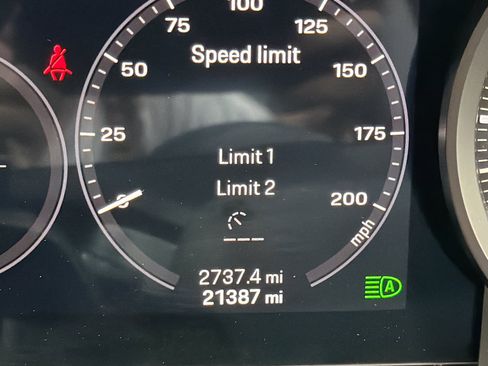 Certified 2021 Porsche 911 Carrera 4S AWD/4WD image 38