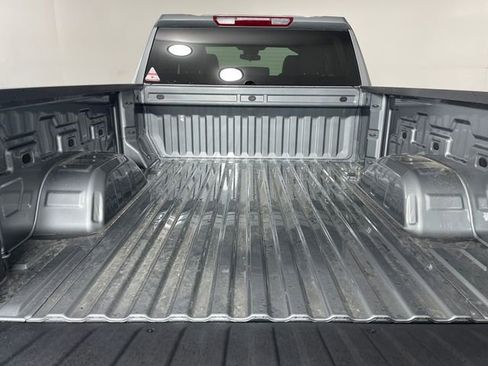 New 2026 GMC Sierra 1500 SLE w/ X31 Off-Road Package AWD/4WD image 16