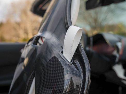 Used 2025 Ferrari SF90 Spider image 63