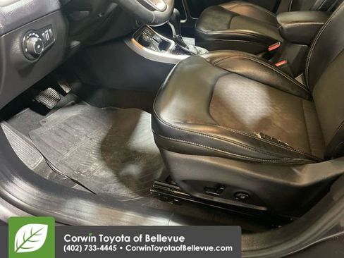 Used 2017 Jeep Compass Latitude w/ Popular Equipment Group image 12