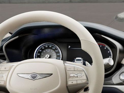 New 2026 Genesis G70 2.5T Prestige image 13