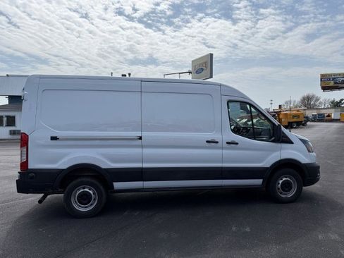 Used 2024 Ford Transit 250 148 Medium Roof RWD image 9