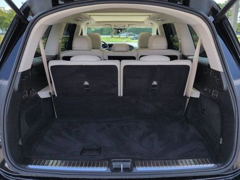 Used 2024 Mercedes-Benz GLS 580 4MATIC w/ Warmth & Comfort Package image 13