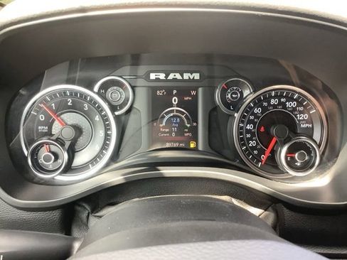 Used 2019 RAM 1500 Big Horn AWD/4WD image 29