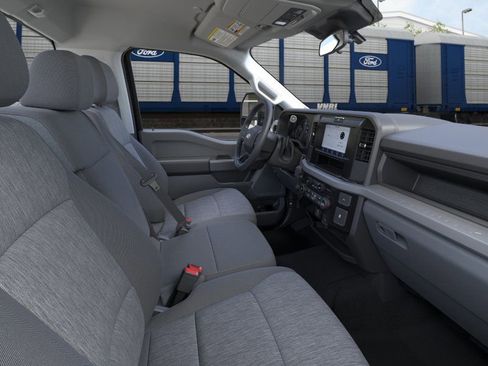 New 2026 Ford F250 XL w/ XL Chrome Package image 11