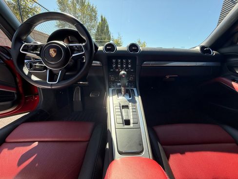 Certified 2018 Porsche 718 Boxster S image 16