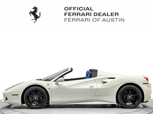 Used 2017 Ferrari 488 Spider RWD image 5