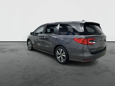 Used 2023 Honda Odyssey Touring image 9