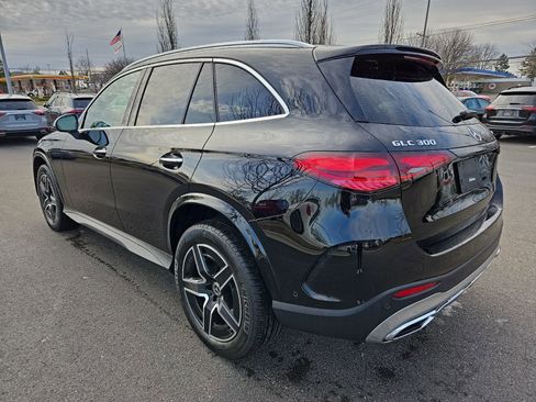 Certified 2023 Mercedes-Benz GLC 300 4MATIC image 3