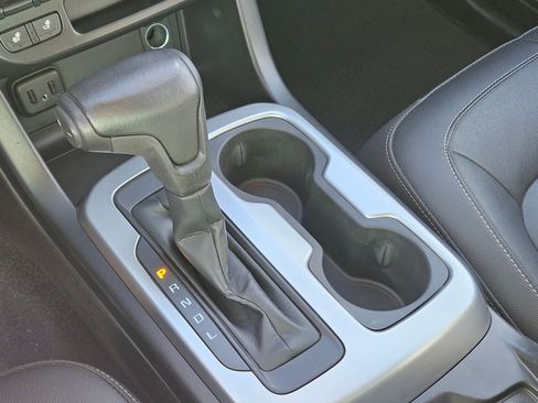 Used 2020 Chevrolet Colorado ZR2 image 26