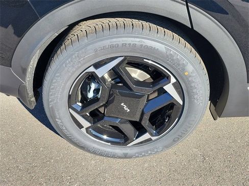 New 2026 Kia Sportage EX image 40