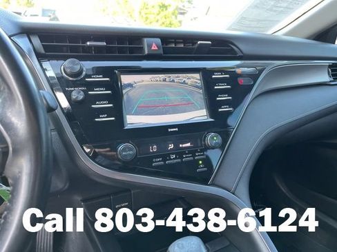 Used 2020 Toyota Camry SE FWD image 24