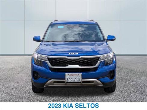 Used 2023 Kia Seltos S FWD image 3