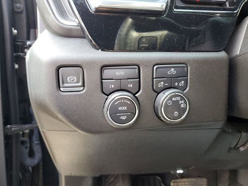 Used 2024 Chevrolet Silverado 1500 LT AWD/4WD image 15